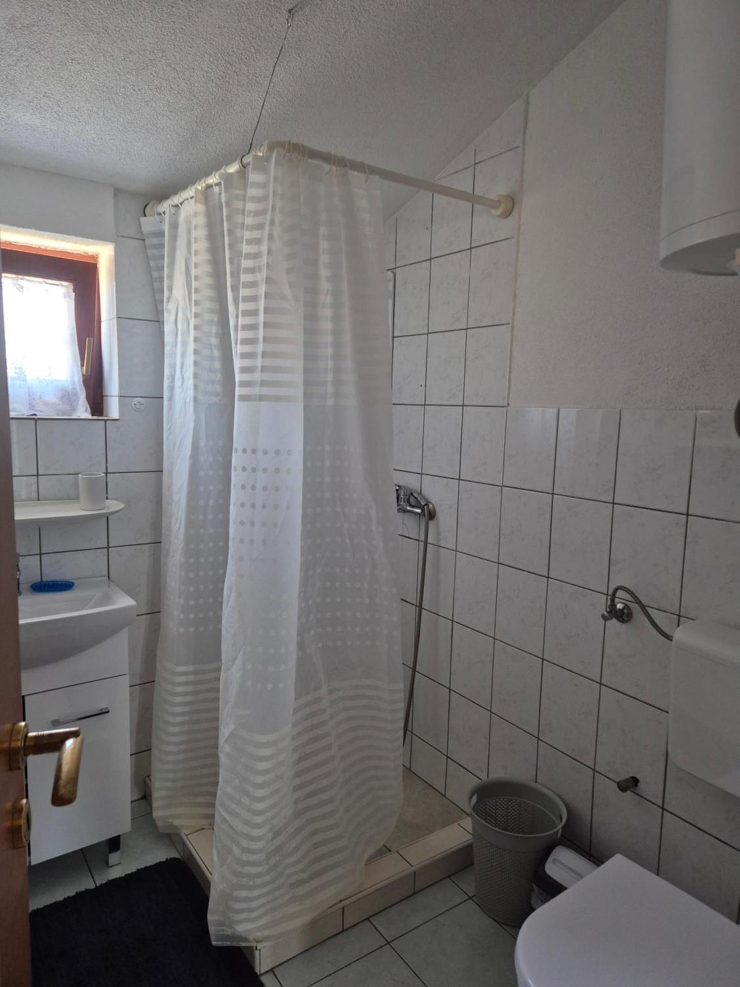 Apartman Nena Cepljani Exterior foto
